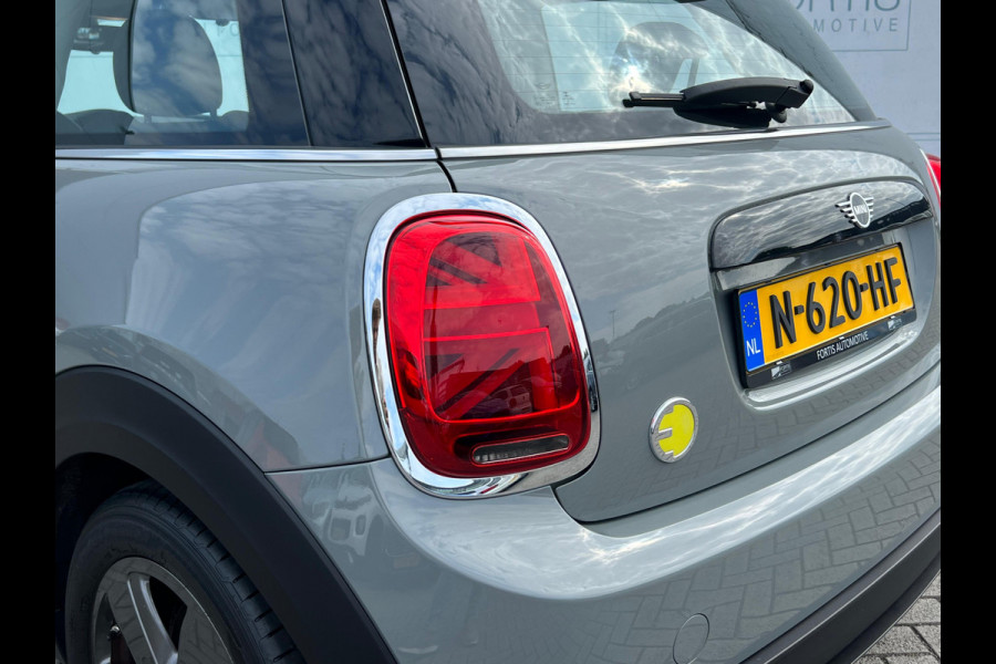 MINI Mini Electric Essential 33 kWh NL AUTO | VIRTUAL COCKPIT | CARPLAY | CRUISE | ! 2DE PINKSTERDAG GEOPEND VAN 10:00 UUR T/M 17:00 UUR