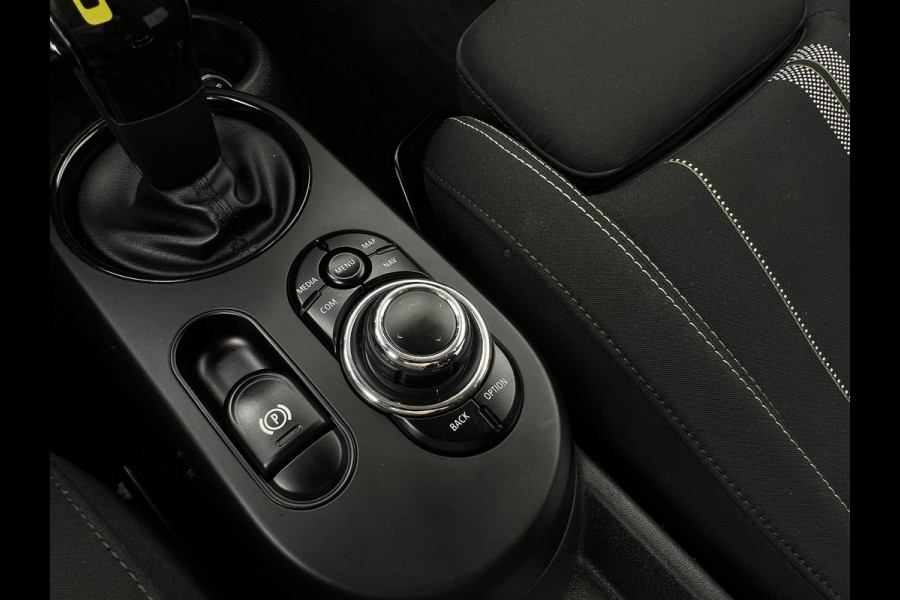 MINI Mini Electric Essential 33 kWh NL AUTO | VIRTUAL COCKPIT | CARPLAY | CRUISE | ! 2DE PINKSTERDAG GEOPEND VAN 10:00 UUR T/M 17:00 UUR
