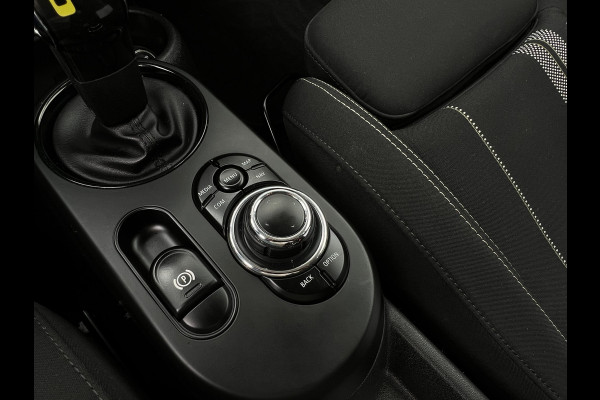 MINI Mini Electric Essential 33 kWh NL AUTO | VIRTUAL COCKPIT | CARPLAY | CRUISE | ! 2DE PINKSTERDAG GEOPEND VAN 10:00 UUR T/M 17:00 UUR