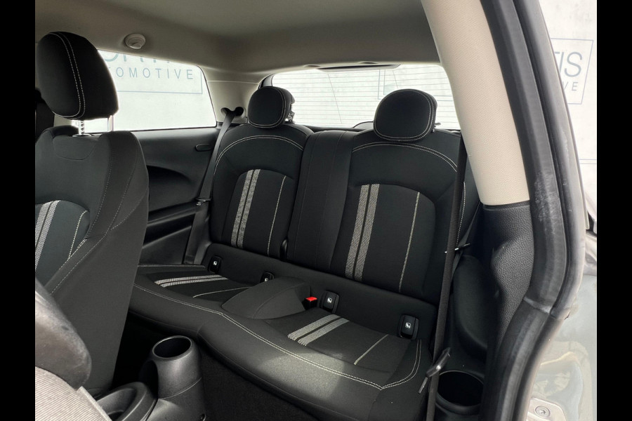 MINI Mini Electric Essential 33 kWh NL AUTO | VIRTUAL COCKPIT | CARPLAY | CRUISE | ! 2DE PINKSTERDAG GEOPEND VAN 10:00 UUR T/M 17:00 UUR
