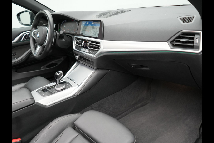 BMW 4 Serie Cabrio 420i M Sport Dealer O.H Sanremo Green | Lederen Sportstoelen Memory | Harman Kardon | Nekverwarming | 19"L.M | Apple Carplay | Trekhaak Afn. | Sfeerverlichting |