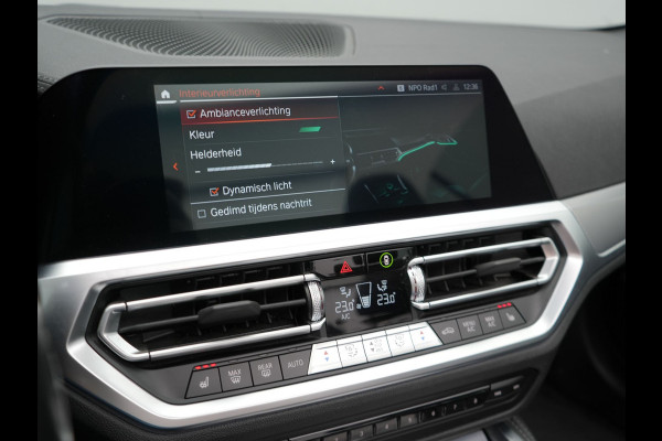 BMW 4 Serie Cabrio 420i M Sport Dealer O.H Sanremo Green | Lederen Sportstoelen Memory | Harman Kardon | Nekverwarming | 19"L.M | Apple Carplay | Trekhaak Afn. | Sfeerverlichting |