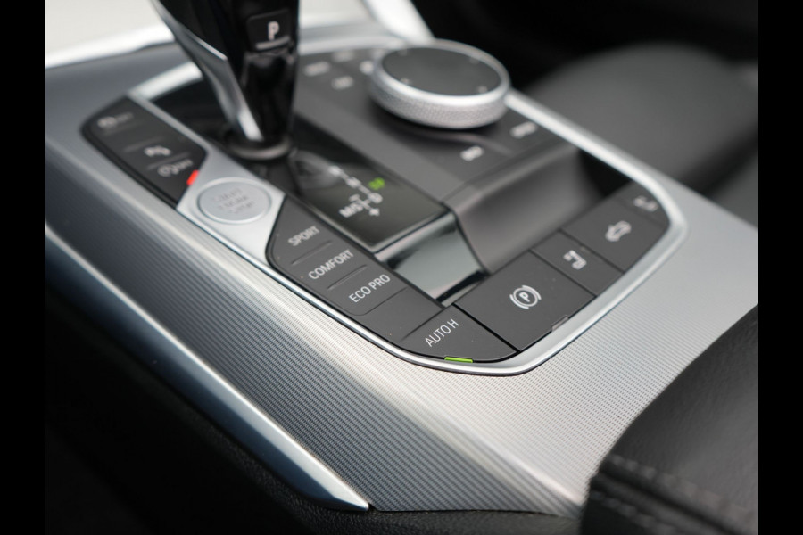 BMW 4 Serie Cabrio 420i M Sport Dealer O.H Sanremo Green | Lederen Sportstoelen Memory | Harman Kardon | Nekverwarming | 19"L.M | Apple Carplay | Trekhaak Afn. | Sfeerverlichting |