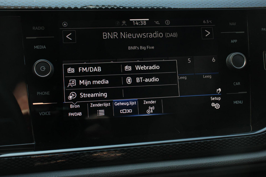 Volkswagen Polo 1.0 TSI 95pk DSG Life | Navigatie | Apple Carplay/Android Auto | Parkeersensoren | Adaptive Cruise Control | Ledverlichting | Stoelverwarming | Start/Stop systeem