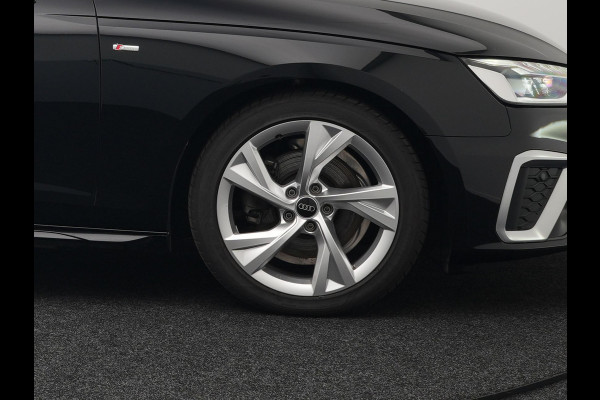 Audi A4 Avant 35 TFSI S Line 2.0 TFSI 150pk | Trekhaak af Fabriek | Adaptive Cruise | Apple Carplay | Sportstoelen Verwarmd | 18"L.M | BLIS | Virtual |