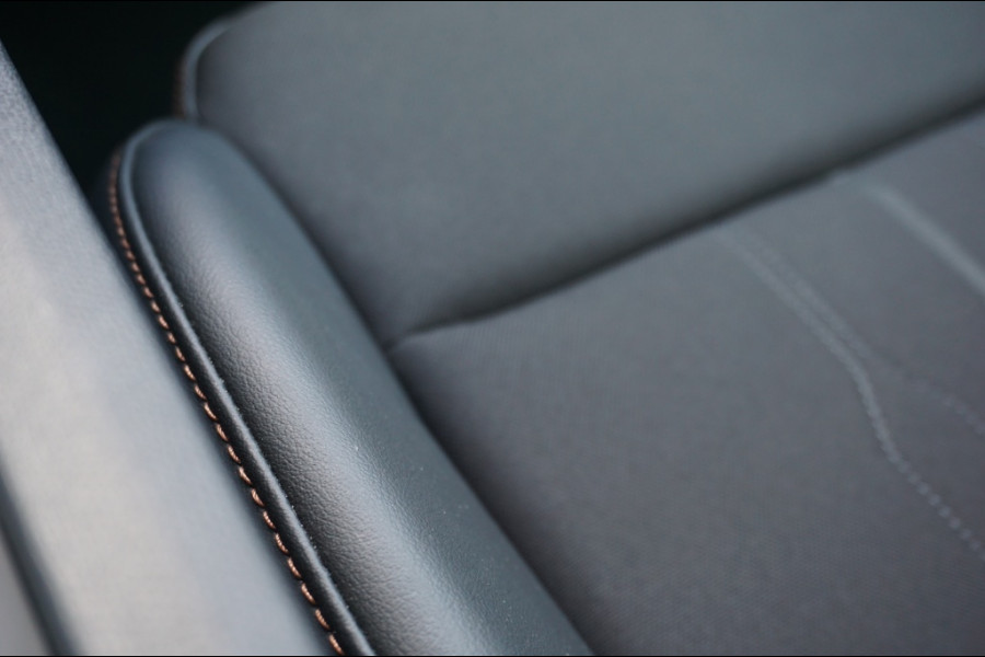 CUPRA Formentor PHEV AUTOMAAT ADAPTIVE | CARPLAY | STUURVERW. | KEYLESS | LED!