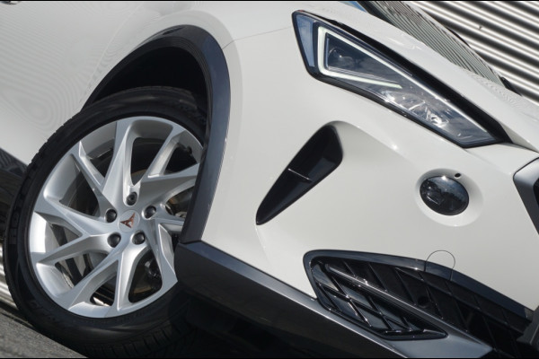 CUPRA Formentor PHEV AUTOMAAT ADAPTIVE | CARPLAY | STUURVERW. | KEYLESS | LED!