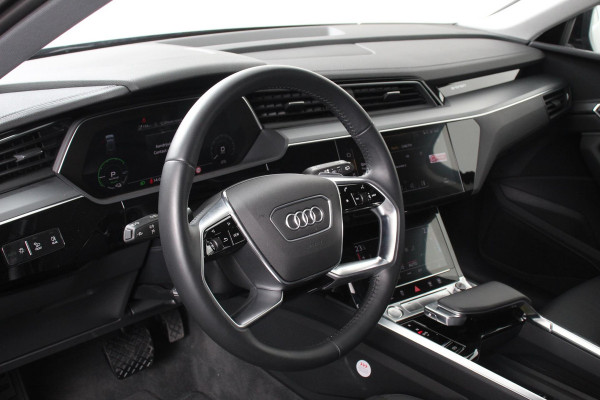 Audi e-tron 55 Quattro Advanced Tour Pack LED Matrix 20" PDC VA Camera Leder DAB+