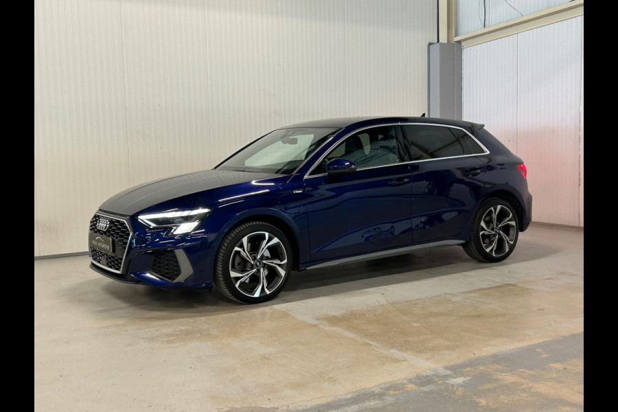 Audi A3 Sportback 40 TFSI e Business edition | S-LINE | HUD | KUIPSTOELEN | CAMERA