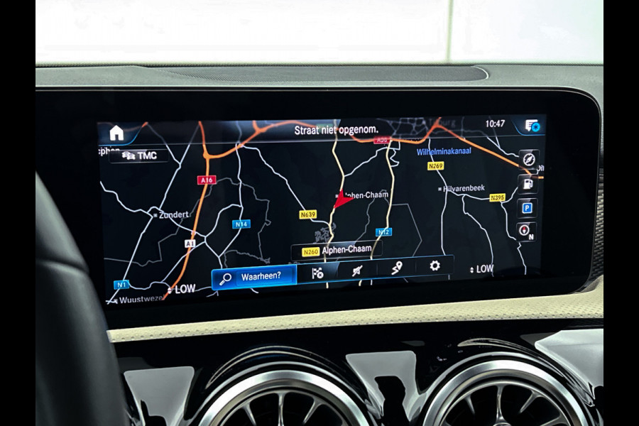 Mercedes-Benz A-Klasse 160 Advantage % spaaks lichtmetalen velgen | MBUX wide screen | Navigatie | Parking support met  camera achter | Inclusief 24 maanden Mercedes-Benz Certified garantie voor Europa.