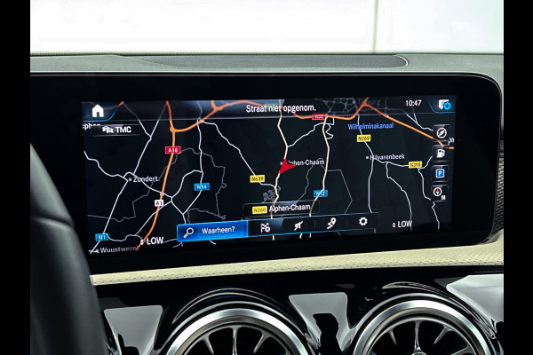 Mercedes-Benz A-Klasse 160 Advantage % spaaks lichtmetalen velgen | MBUX wide screen | Navigatie | Parking support met  camera achter | Inclusief 24 maanden Mercedes-Benz Certified garantie voor Europa.
