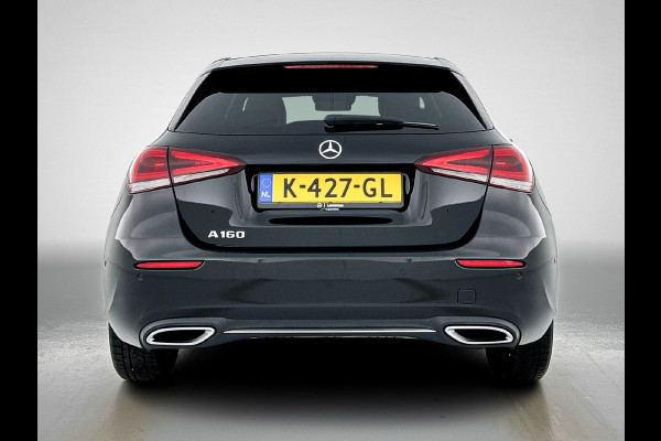 Mercedes-Benz A-Klasse 160 Advantage % spaaks lichtmetalen velgen | MBUX wide screen | Navigatie | Parking support met  camera achter | Inclusief 24 maanden Mercedes-Benz Certified garantie voor Europa.