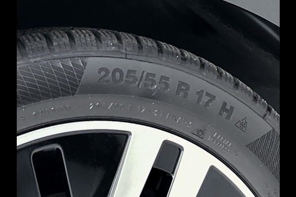 Mercedes-Benz A-Klasse 160 Advantage % spaaks lichtmetalen velgen | MBUX wide screen | Navigatie | Parking support met  camera achter | Inclusief 24 maanden Mercedes-Benz Certified garantie voor Europa.