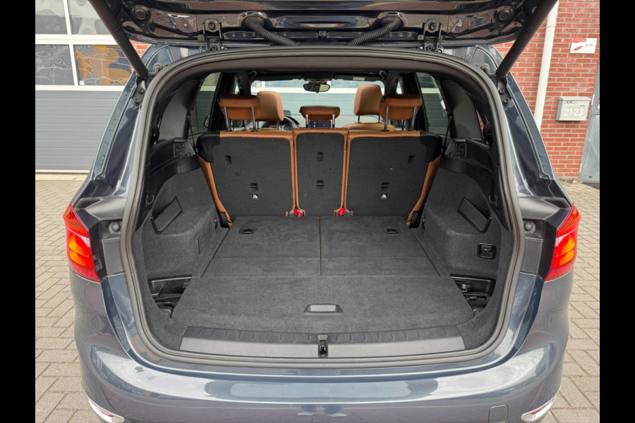 BMW 220i 192PK Gran Tourer 7p. High Executive Pano Leder H/K