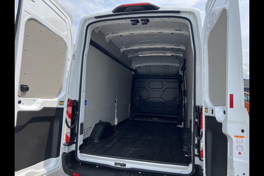 Ford E-Transit 350 L3H3 Trend 68 kWh Zuid | 184pk | Pro Power on board | Navigatie | Hoog Dak | Adaptieve Cruise | Digitale binnenspiegel | Keyless entry | Laadruimte bescherming | All season banden | Reservewiel | Perimetrisch alarm