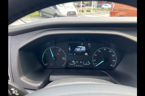 Ford E-Transit 350 L3H3 Trend 68 kWh Zuid | 184pk | Pro Power on board | Navigatie | Hoog Dak | Adaptieve Cruise | Digitale binnenspiegel | Keyless entry | Laadruimte bescherming | All season banden | Reservewiel | Perimetrisch alarm