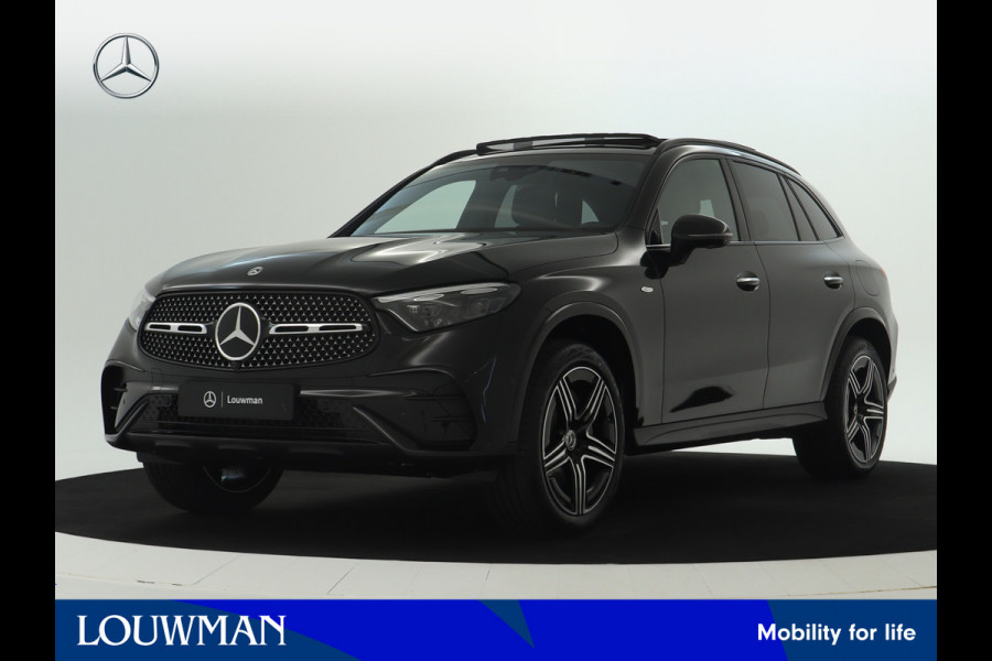 Mercedes-Benz GLC 300e 4MATIC Sport Edition | Trekhaak | Rijassistentiepakket Plus | Nightpakket | AMG Premium Plus | Parkeerpakket met 360°-camera | Winter pakket | KEYLESS GO-comfortpakket | Head-up display | DISTRONIC PLUS |