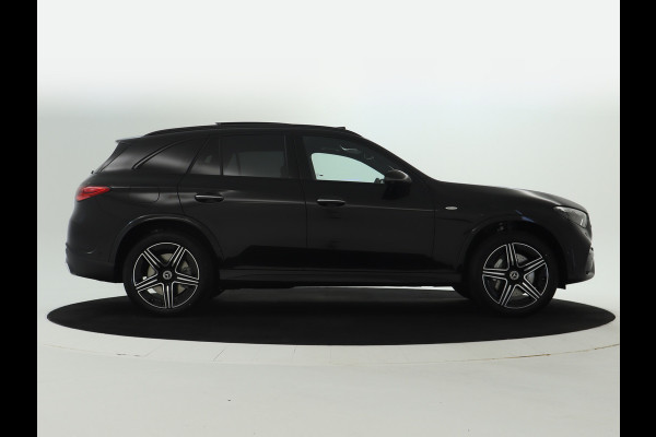 Mercedes-Benz GLC 300e 4MATIC Sport Edition | Trekhaak | Rijassistentiepakket Plus | Nightpakket | AMG Premium Plus | Parkeerpakket met 360°-camera | Winter pakket | KEYLESS GO-comfortpakket | Head-up display | DISTRONIC PLUS |