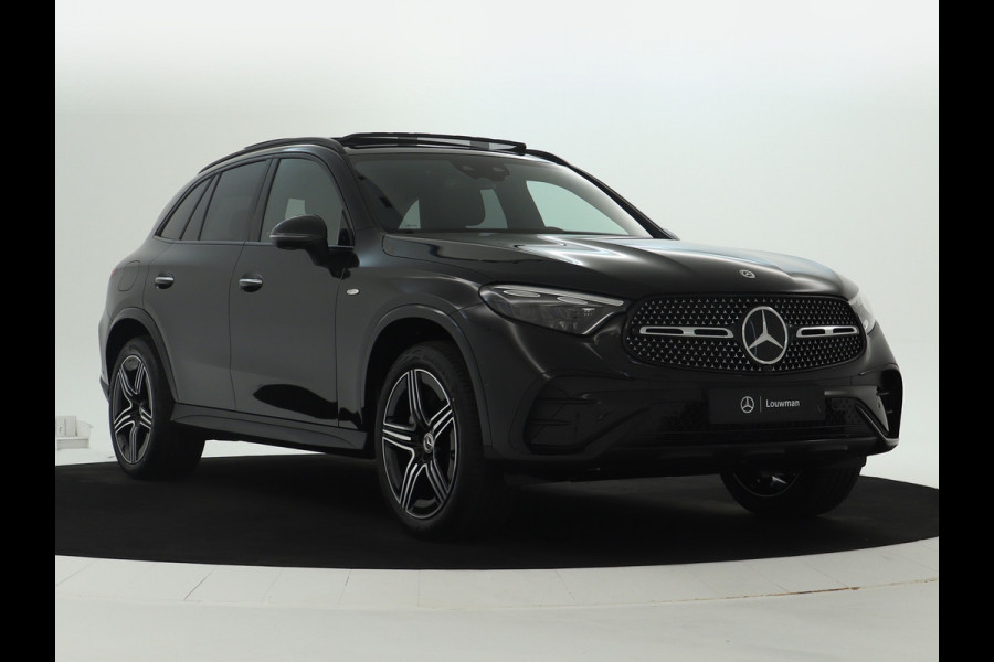 Mercedes-Benz GLC 300e 4MATIC Sport Edition | Trekhaak | Rijassistentiepakket Plus | Nightpakket | AMG Premium Plus | Parkeerpakket met 360°-camera | Winter pakket | KEYLESS GO-comfortpakket | Head-up display | DISTRONIC PLUS |