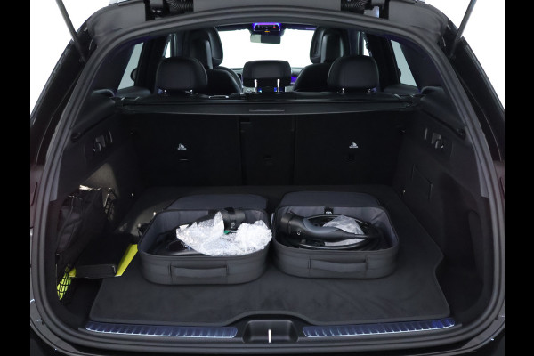 Mercedes-Benz GLC 300e 4MATIC Sport Edition | Trekhaak | Rijassistentiepakket Plus | Nightpakket | AMG Premium Plus | Parkeerpakket met 360°-camera | Winter pakket | KEYLESS GO-comfortpakket | Head-up display | DISTRONIC PLUS |