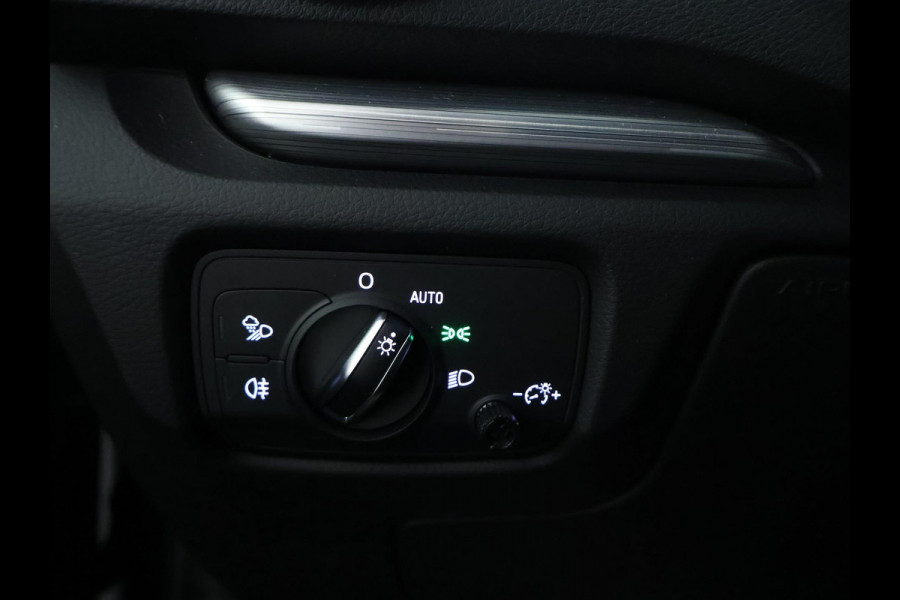 Audi A3 Sportback 35 TFSI CoD Sport Lease Edition Navi | Automaat |