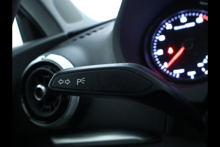 Audi A3 Sportback 35 TFSI CoD Sport Lease Edition Navi | Automaat |