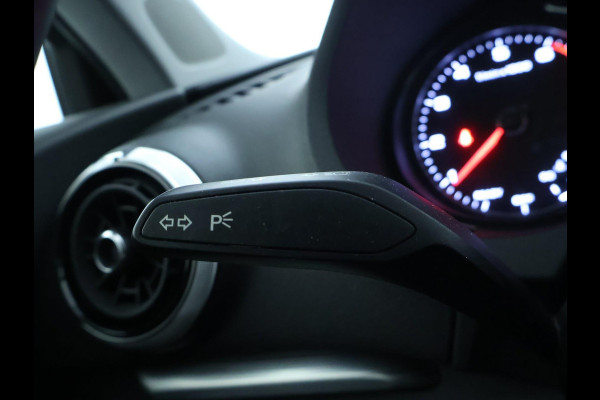 Audi A3 Sportback 35 TFSI CoD Sport Lease Edition Navi | Automaat |