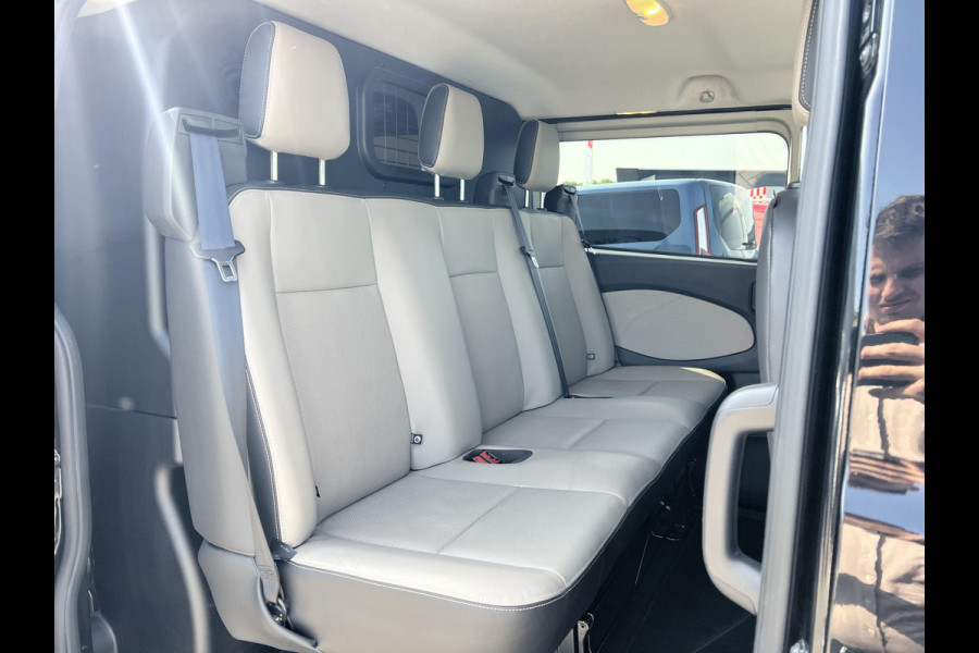 Ford Transit Custom 290 2.0 TDCI L1H1 Limited DC 170pk Zuid | Dubbele Cabine | Automaat | Leer | Stoelverwarming | Camera achter | Dubbele schuifdeur |