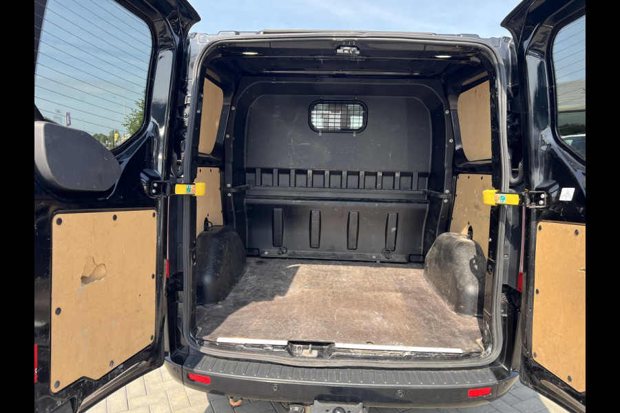 Ford Transit Custom 290 2.0 TDCI L1H1 Limited DC 170pk Zuid | Dubbele Cabine | Automaat | Leer | Stoelverwarming | Camera achter | Dubbele schuifdeur |