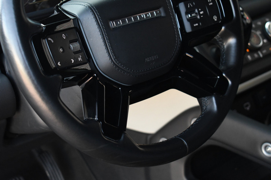 Land Rover Defender 110 D300 SE 22inch Trekh HUD 360 Stoelvent 4xLED