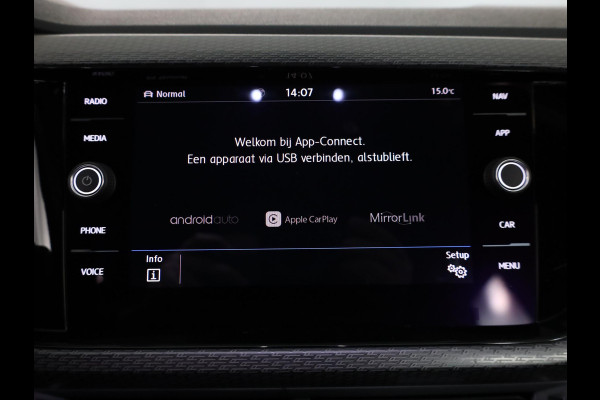 Volkswagen T-Cross 1.0 TSI Style 115pk DSG| verst. lendesteunen |dodehoek| 18'LM-velgen| camera| alarm