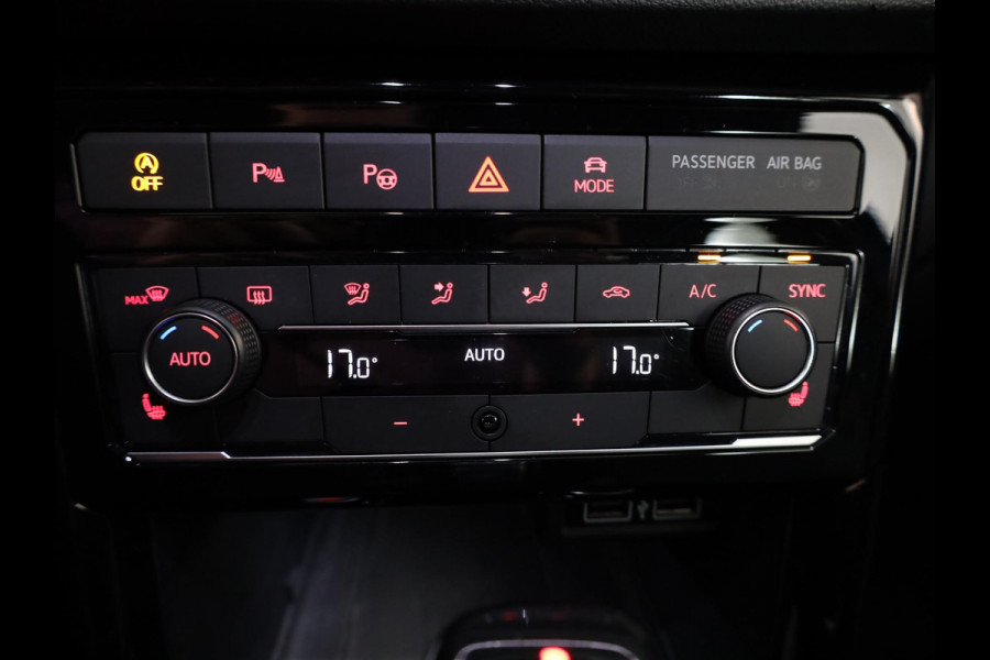 Volkswagen T-Cross 1.0 TSI Style 115pk DSG| verst. lendesteunen |dodehoek| 18'LM-velgen| camera| alarm