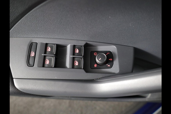 Volkswagen T-Cross 1.0 TSI Style 115pk DSG| verst. lendesteunen |dodehoek| 18'LM-velgen| camera| alarm