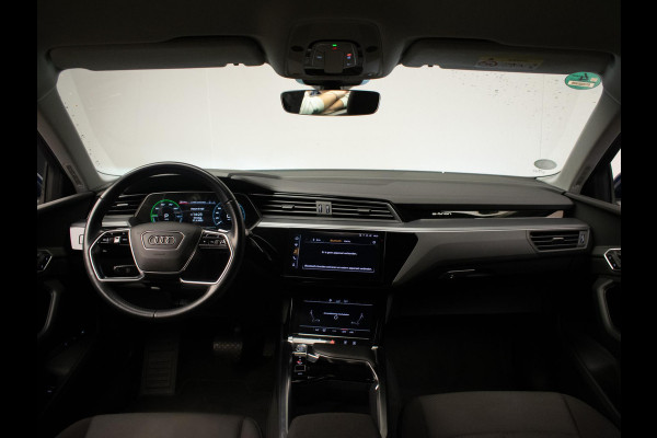 Audi e-tron E-tron 50 quattro Launch Sport (APPLE CARPLAY,LED,XENON,MEMORY,PDC,DIGITALE DASH,GETINT,NETTESTAAT)