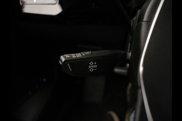 Audi e-tron E-tron 50 quattro Launch Sport (APPLE CARPLAY,LED,XENON,MEMORY,PDC,DIGITALE DASH,GETINT,NETTESTAAT)