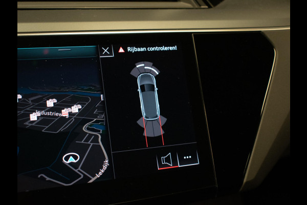 Audi e-tron E-tron 50 quattro Launch Sport (APPLE CARPLAY,LED,XENON,MEMORY,PDC,DIGITALE DASH,GETINT,NETTESTAAT)