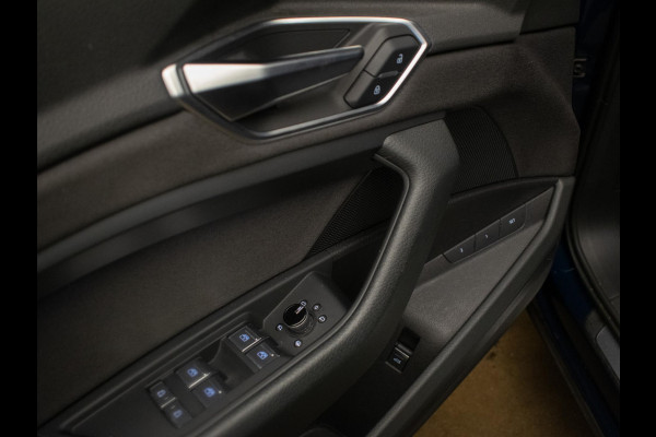 Audi e-tron E-tron 50 quattro Launch Sport (APPLE CARPLAY,LED,XENON,MEMORY,PDC,DIGITALE DASH,GETINT,NETTESTAAT)
