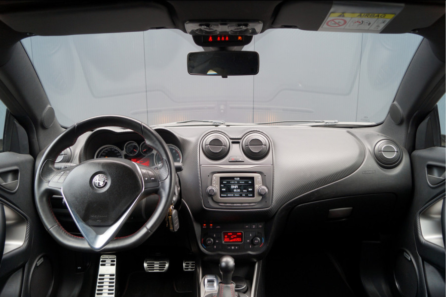Alfa Romeo MiTo 1.4 Turbo 140pk Super TCT AUTOMAAT│17'' velgen│PDC│BOSE│Sabelt stoelen│Clima│Cruise Trekhaak afneembaar