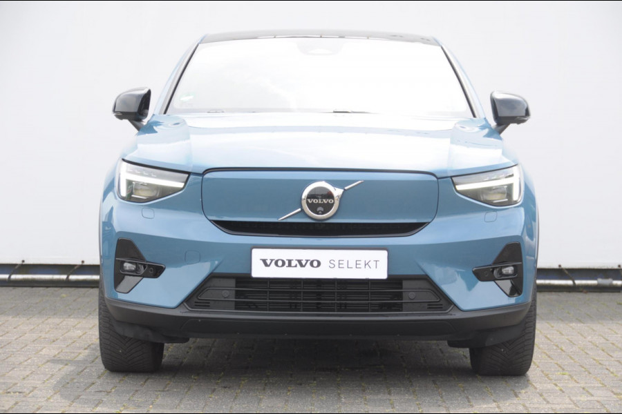 Volvo C40 Single Motor Extended Range Ultimate 82 kWh / Adaptieve cruise control / Parkeersensoren met 360 camera / Apple carplay / Keyless entry / Elektrische achterklep / Stoel - en stuurwielverwarming / Elektrische stoelen met geheugen / Harman Kardon audio