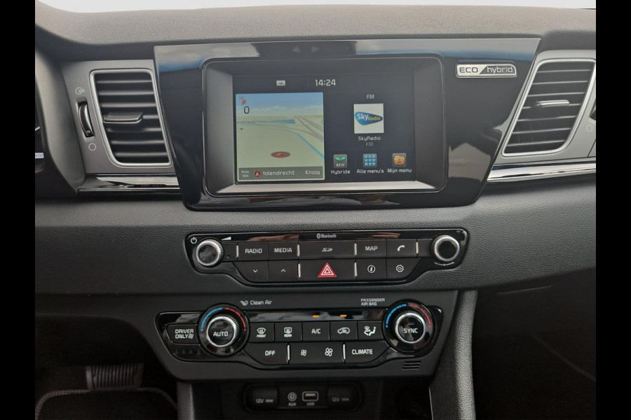 Kia Niro 1.6 GDi Hybrid First Edition | Leder | Cruise | Navi | Privacy Glass | Camera | Lan Assist |