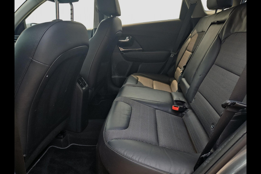 Kia Niro 1.6 GDi Hybrid First Edition | Leder | Cruise | Navi | Privacy Glass | Camera | Lan Assist |
