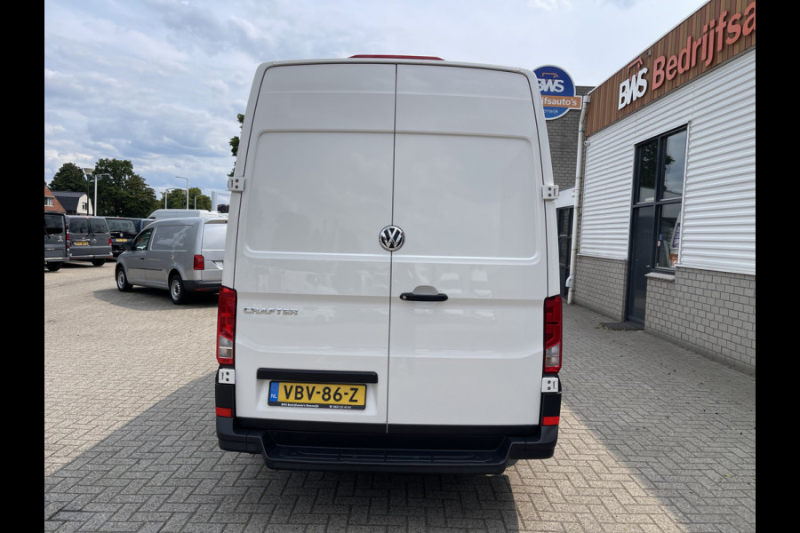 Volkswagen Crafter 35 2.0 TDI 140pk L3H3 ( voorheen L2H2 ) Comfortline / vaste prijs rijklaar € 20.950 ex btw / bpm vrij / euro 6 diesel / airco / cruise / geveerde chauffeurs stoel / nette bus !