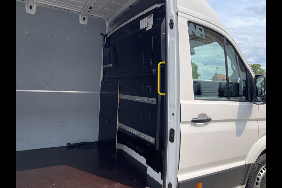 Volkswagen Crafter 35 2.0 TDI 140pk L3H3 ( voorheen L2H2 ) Comfortline / vaste prijs rijklaar € 20.950 ex btw / bpm vrij / euro 6 diesel / airco / cruise / geveerde chauffeurs stoel / nette bus !