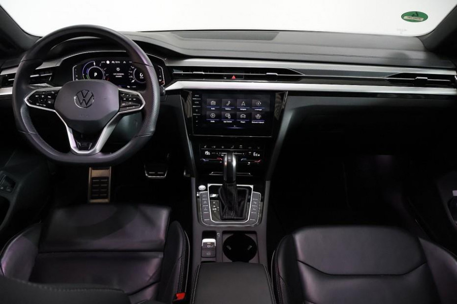 Volkswagen Arteon 1.4 TSI eHybrid R-Line Business+ LEDEREN SPORTSTOELEN/PANORAMADAK/CAMERA/19" VELGEN
