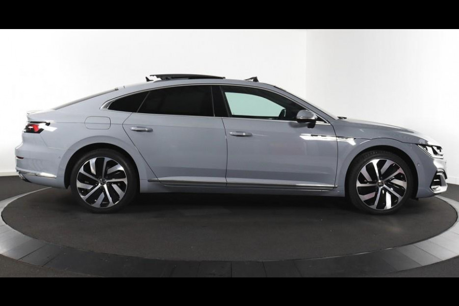 Volkswagen Arteon 1.4 TSI eHybrid R-Line Business+ LEDEREN SPORTSTOELEN/PANORAMADAK/CAMERA/19" VELGEN
