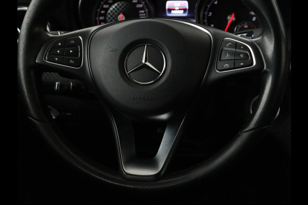 Mercedes-Benz A-Klasse 180 Urban | Stoelverwarming | Navigatie | Sportstoelen | Half leder | Cruise control | Park Assist | Airco | Bluetooth