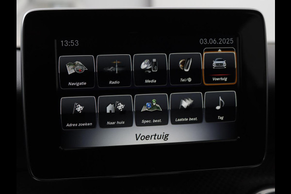 Mercedes-Benz A-Klasse 180 Urban | Stoelverwarming | Navigatie | Sportstoelen | Half leder | Cruise control | Park Assist | Airco | Bluetooth