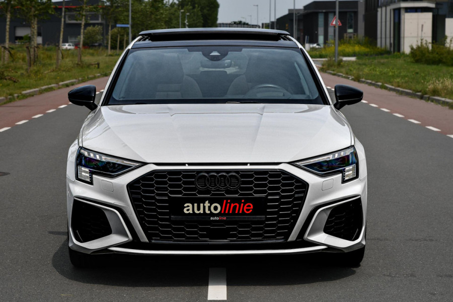 Audi A3 Sportback 40 TFSI e S-Line. Pano, ACC, HUD, Keyless, Camera, Matrix, CarPlay!