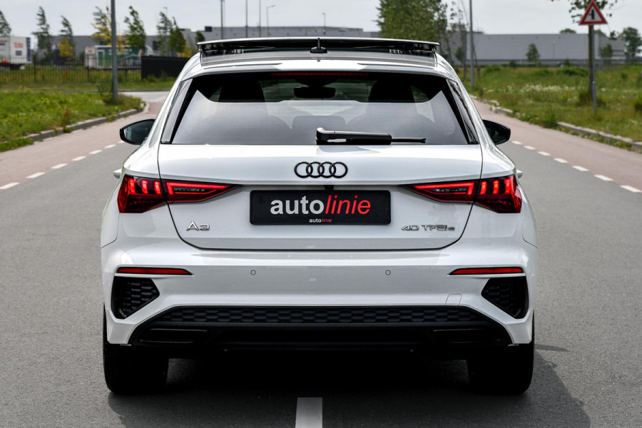 Audi A3 Sportback 40 TFSI e S-Line. Pano, ACC, HUD, Keyless, Camera, Matrix, CarPlay!