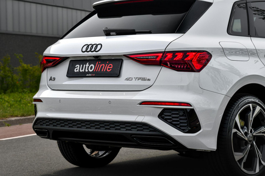 Audi A3 Sportback 40 TFSI e S-Line. Pano, ACC, HUD, Keyless, Camera, Matrix, CarPlay!